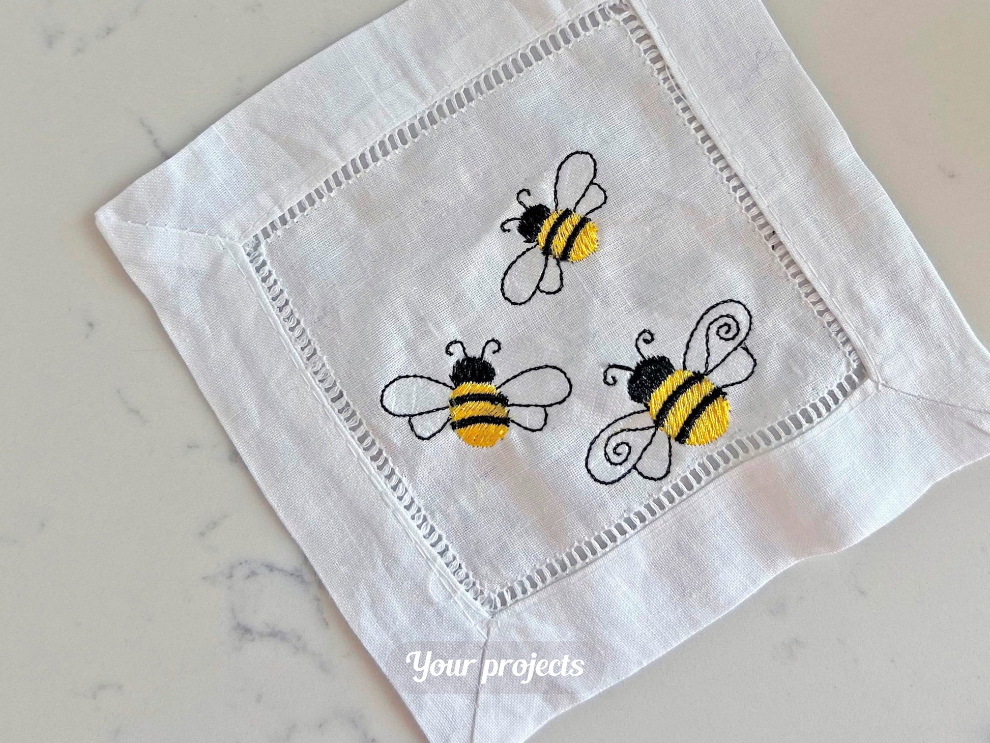 Mini Cute Flying Bees