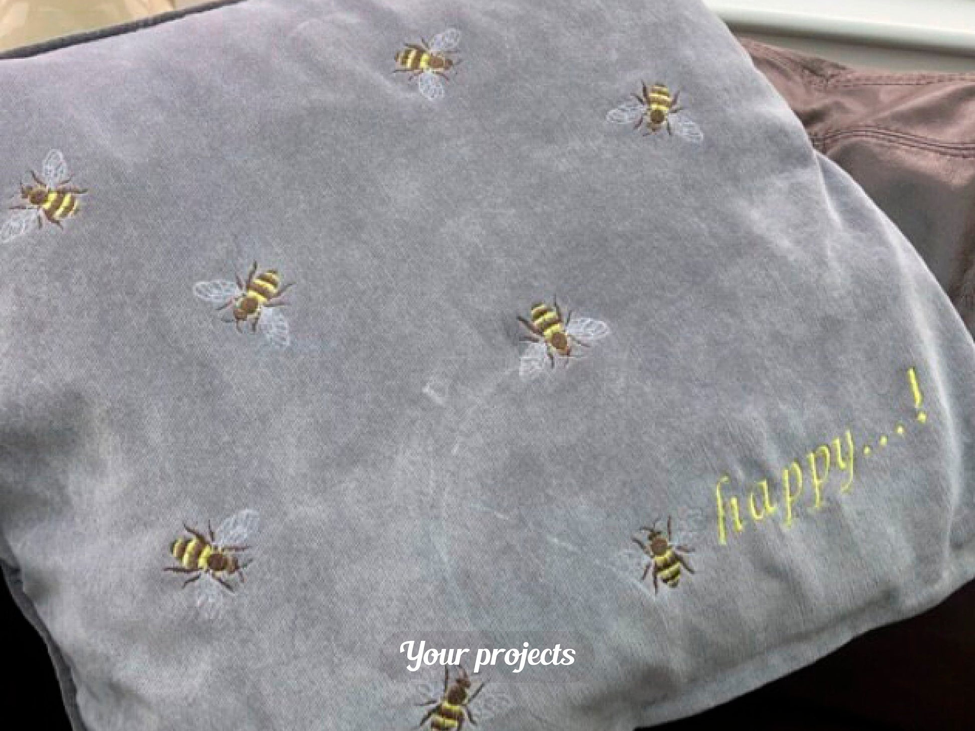 Mini Realistic Bee Wings Open